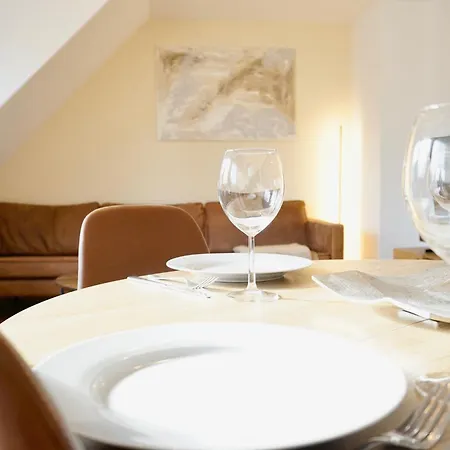 Lounge I 5 Gaeste I 2 Sz I Parkplatz Koblenc
